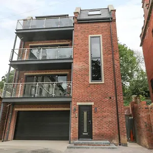https://apartment-2-whitby.yorkshirehotels.net